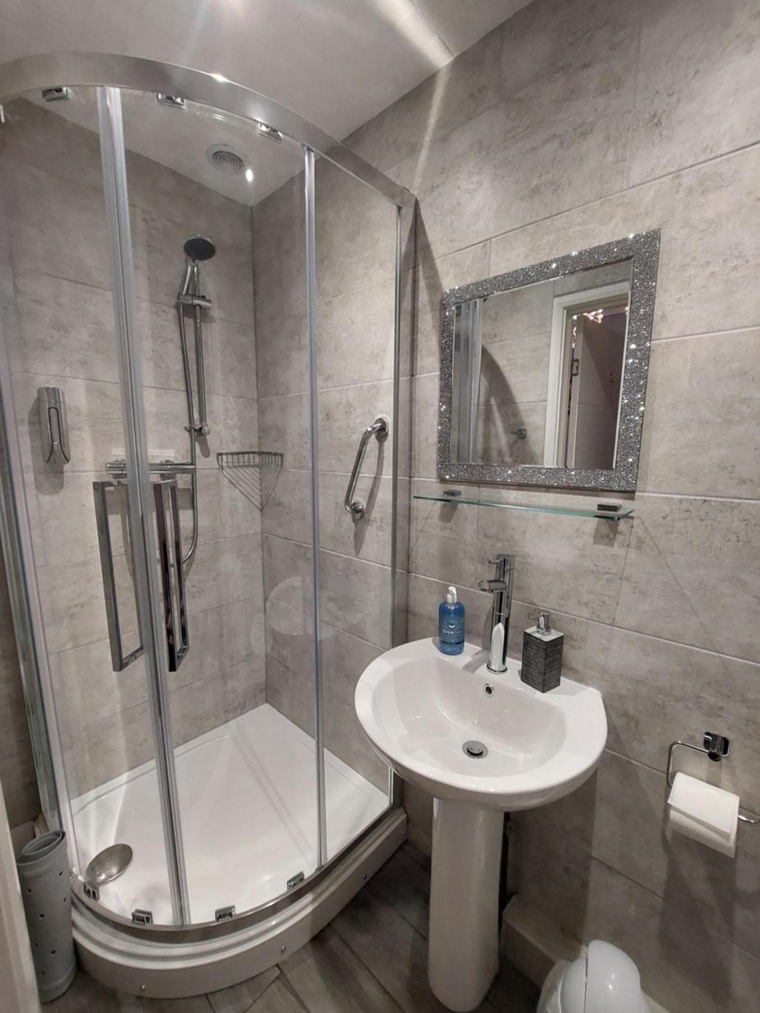 Westbrook Guest house 3*