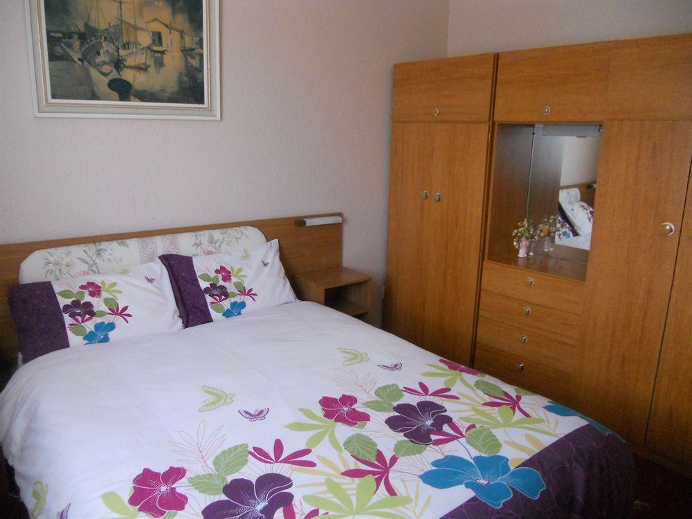 Guest house Westbrook 3*