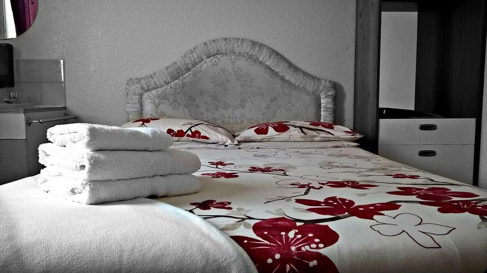 Westbrook Guest house